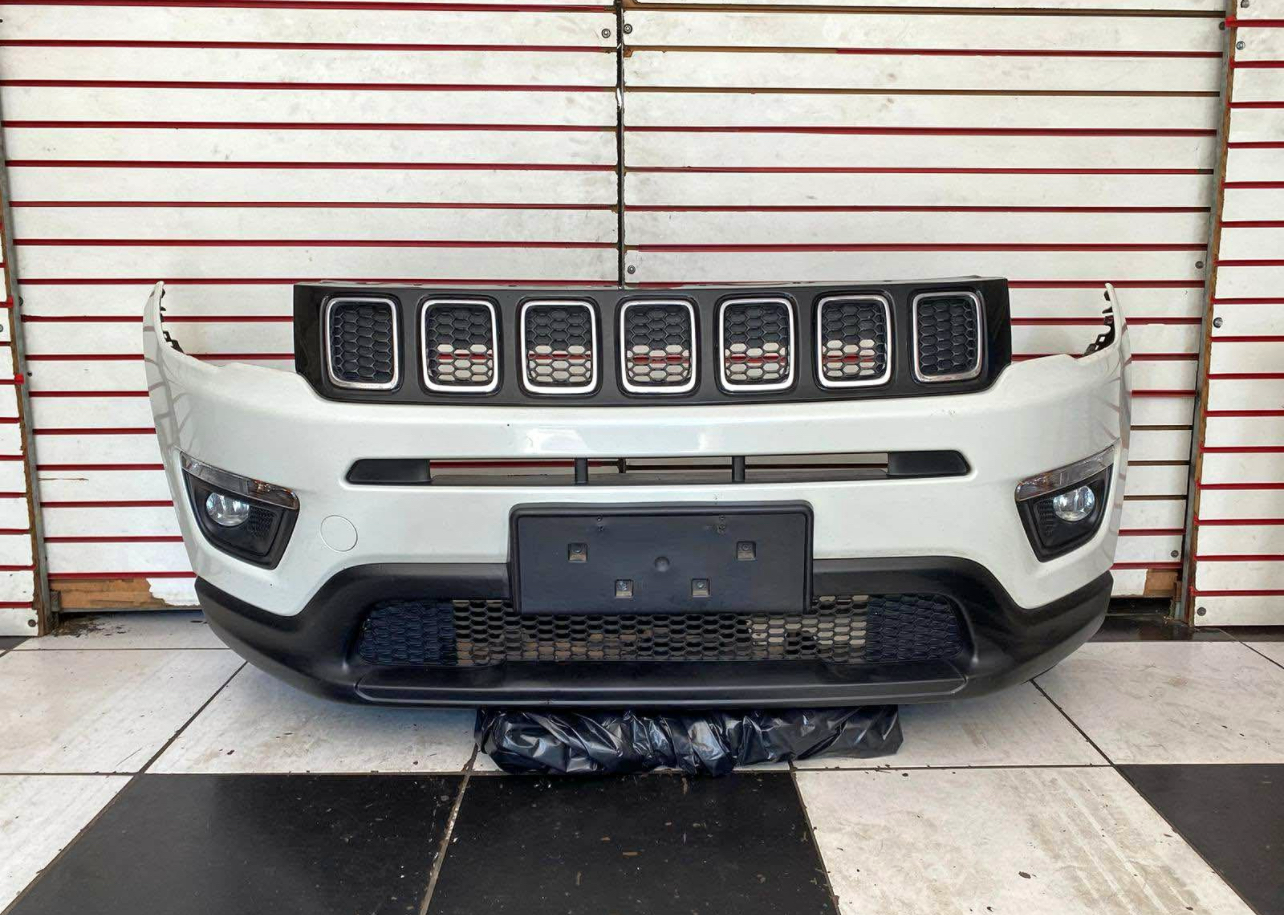 Para-Choque Dianteiro Jeep Compass  Original Completo com Grade e Milha